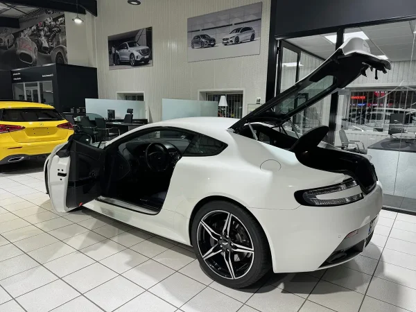 ASTON MARTIN