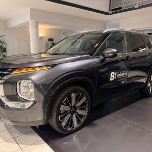 MITSUBISHI-MOTORS 2.4 MIVEC PHEV 306 4WD INTENSE